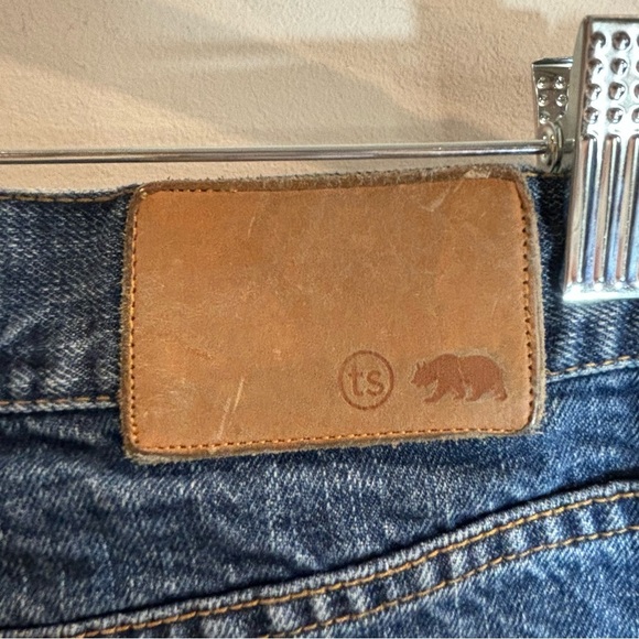 TAYLOR STITCH Sz 33 Slim Button Fly Mid-Wash 100% Organic Cotton Jeans - Picture 10 of 15